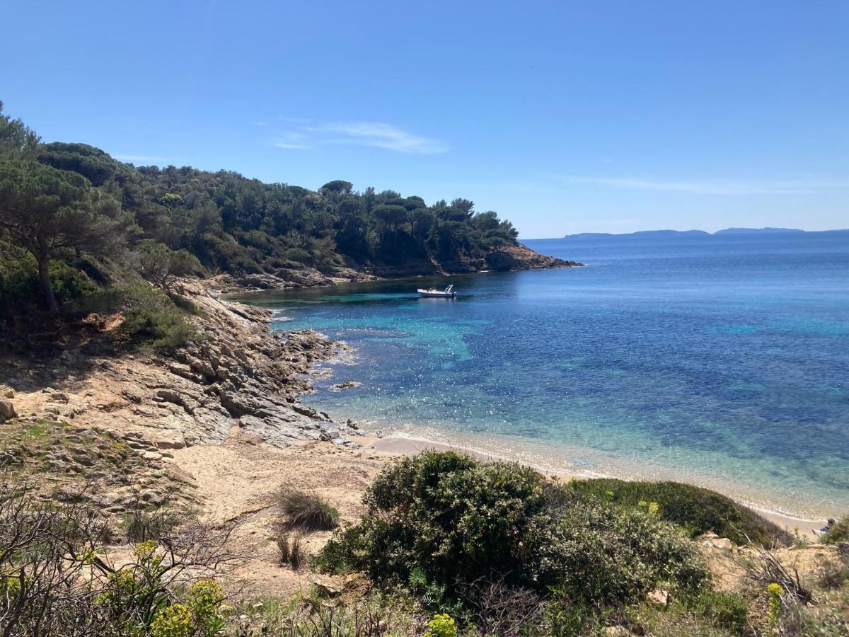 Le Petit Vue Mer La Croix-Valmer Buitenkant foto